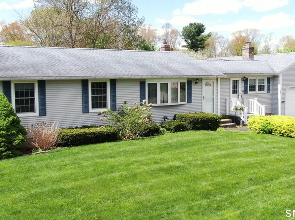 14 Carriage Drive, Enfield, CT 06082