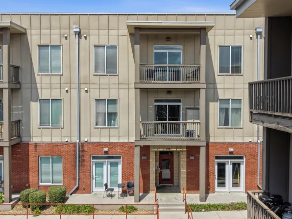 817 Flynn St #304, Chattanooga, TN 37403