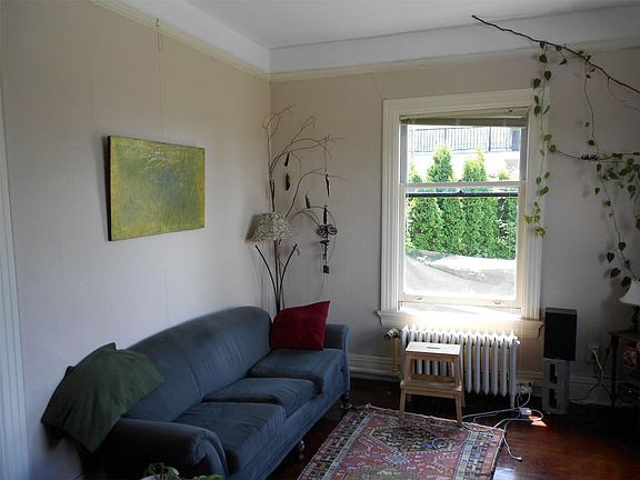 2nd image of 727 N Garden St APT 21