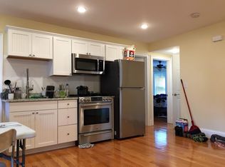 27 Cambridge Ter, Cambridge, MA 02140