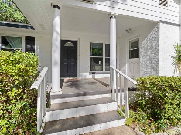 5837 Sanders St, Pensacola, FL 32504