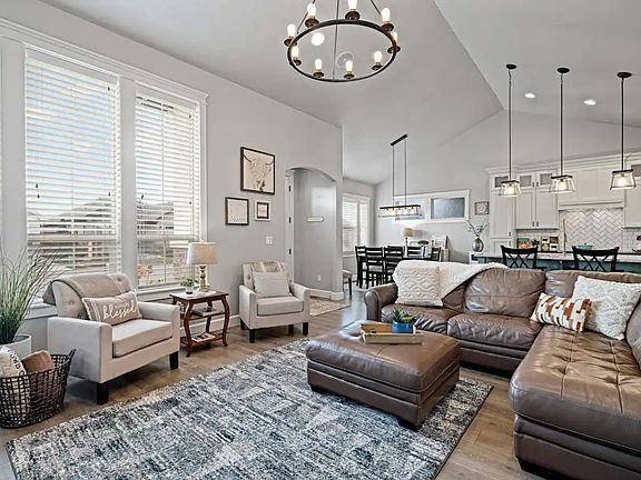 2nd image of 10884 W Mossywood Dr