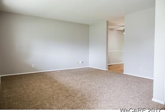 5th image of 1810 Latham Ave