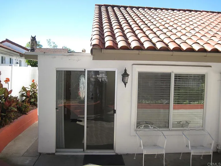 4712 Galicia Way — Photo 11