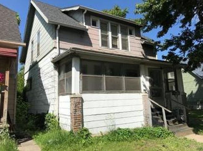 2nd image of 2631 Casper St