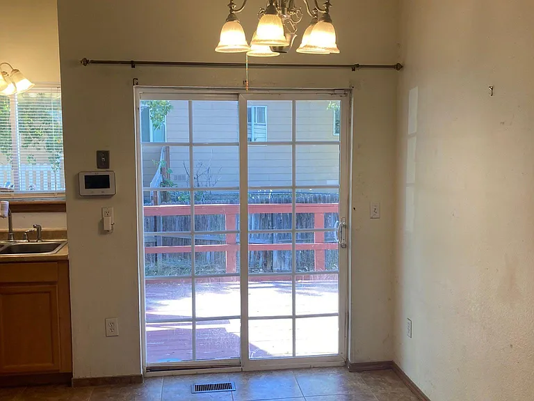 20741 E Scott Cir — Photo 5