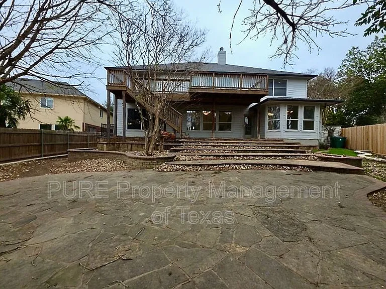 1103 Seton Hall Ln — Photo 30