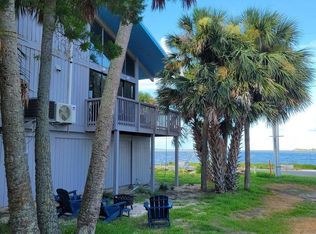 850 3rd St #5, Cedar Key, FL 32625