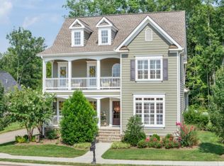 2003 Holden Farm Pl, Ooltewah, TN 37363