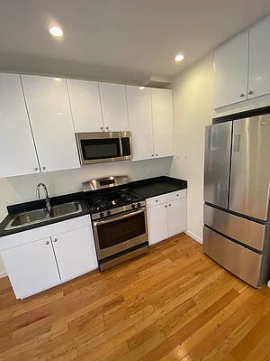 Rented by Level Group | media 34