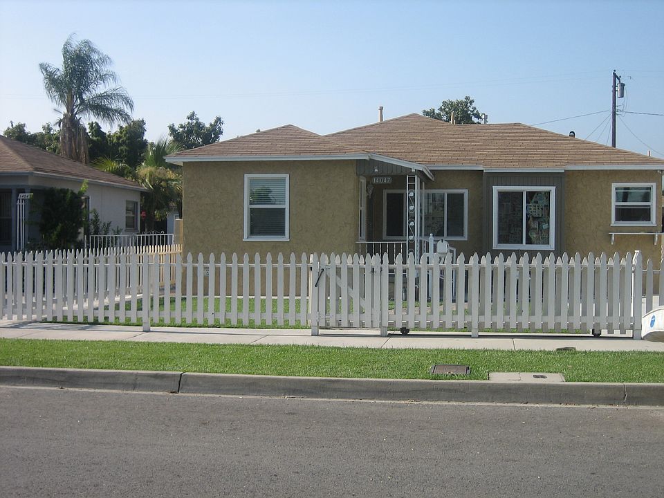 Street view of ho use