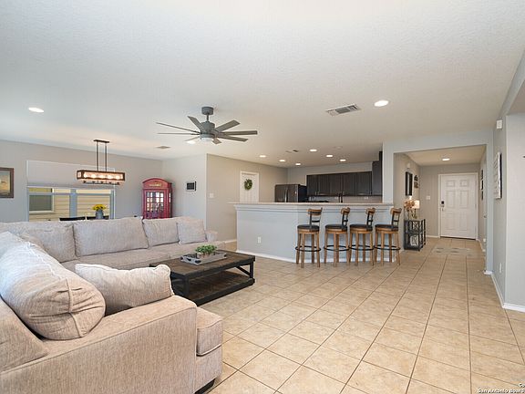 4th image of 1480 Astor Creek
