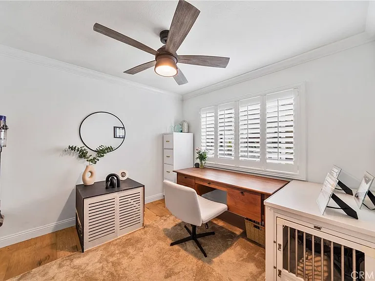 8541 Kelso Dr — Photo 29