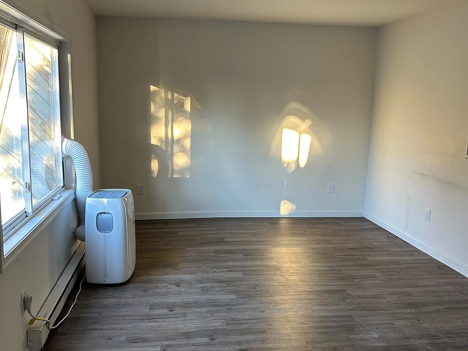 2 bed, 984 sqft, $1,750 — Photo 4
