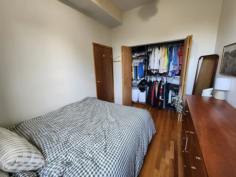 2015 W Ohio St #3F — Photo 8
