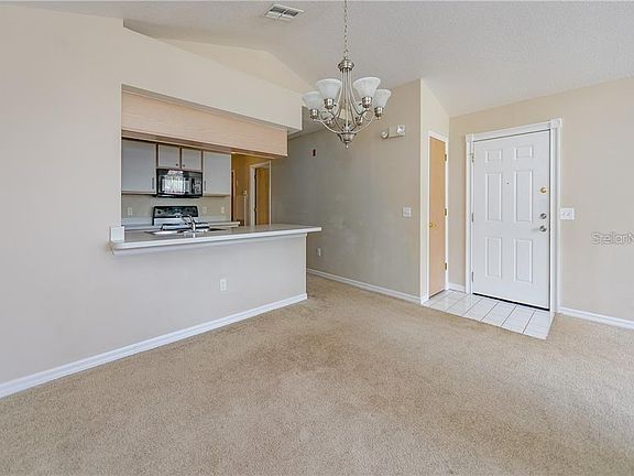 3rd image of 8707 Knightsbridge Ct APT C