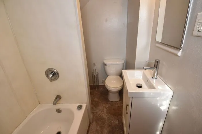 1311 Montgomery Rd #3 — Photo 7