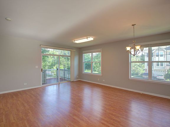 2nd image of 3474 Bradbury Cir