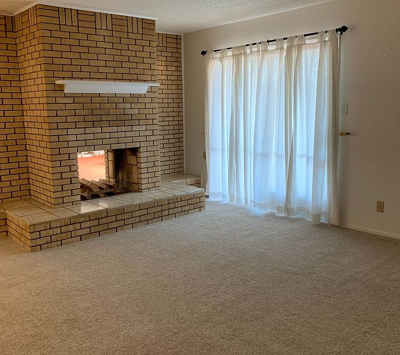 1st image of 1640 Courtland Cir