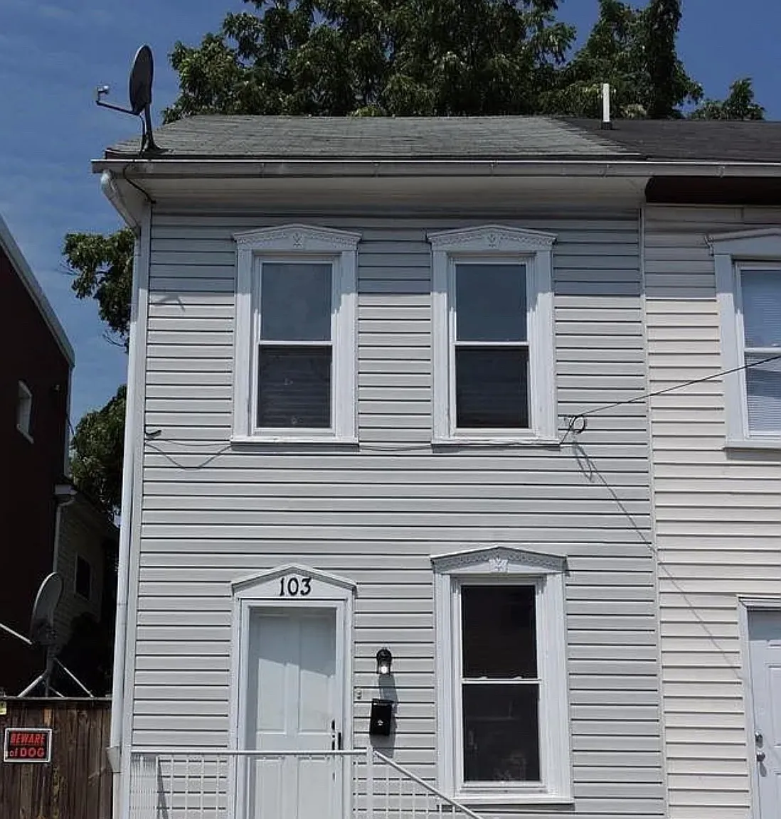 103 Elizabeth St — Photo 1