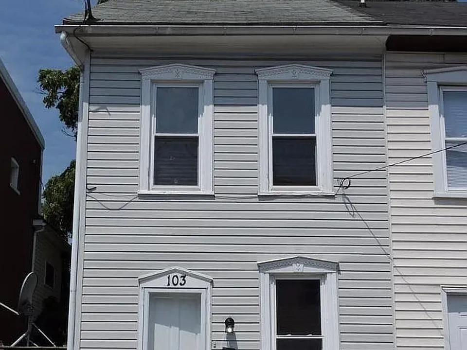 103 Elizabeth St