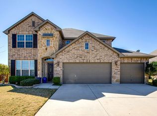 8101 Hickory Upland Dr, Fort Worth, TX 76131