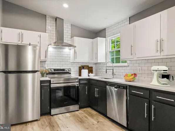 9613 Rooster Ln, Fort Washington, MD 20744
