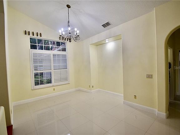 5th image of 7625 Debeaubien Dr #2