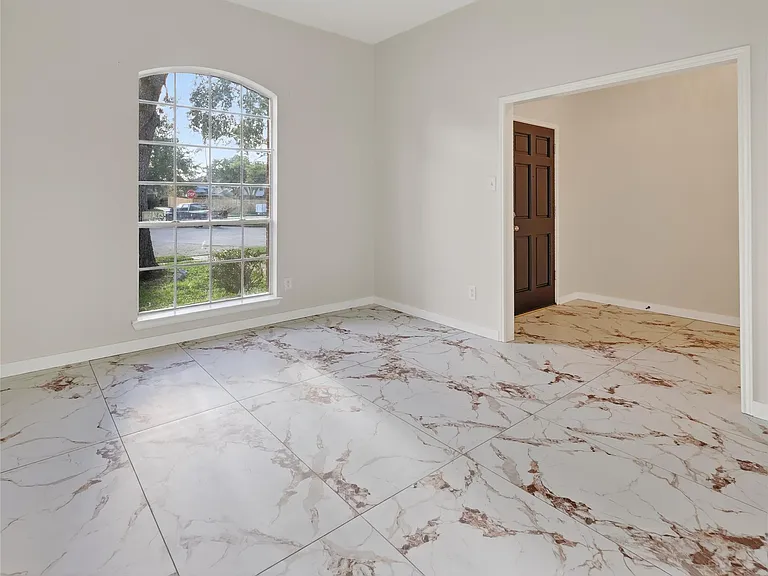 4418 W Thunderwood Cir — Photo 3