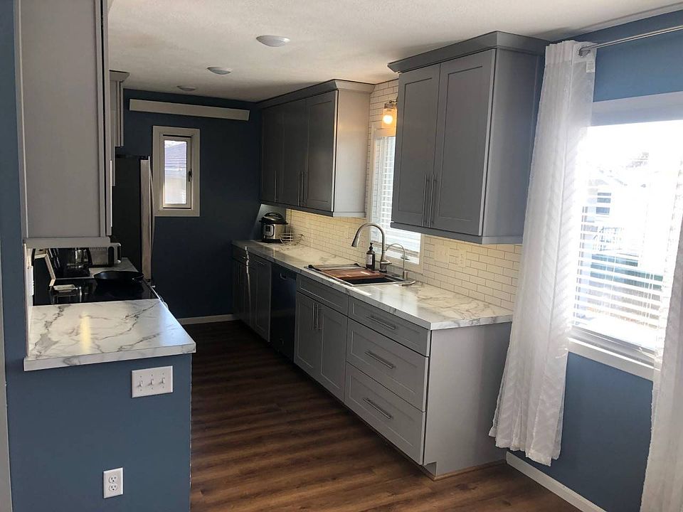 1009 Nichol St, Bottineau, ND 58318 Zillow