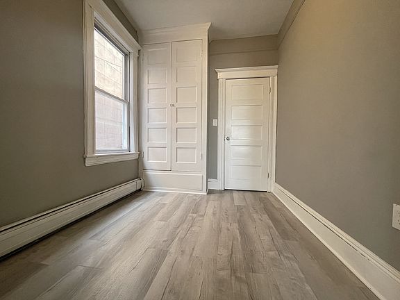 4th image of 167 Clendenny Ave #37E
