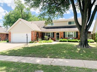 9046 E 27th St, Tulsa, OK 74129