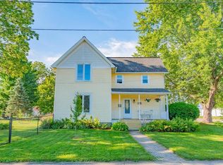 156 Monroe St, Oregon, WI 53575