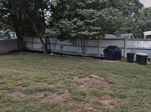 5th image of 150 Essex St