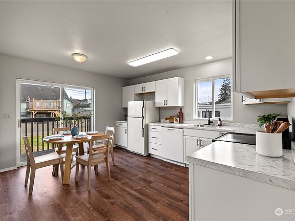 5th image of 614 W Marion Street