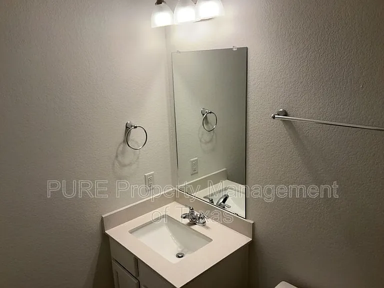 17901 Giglio Way — Photo 20
