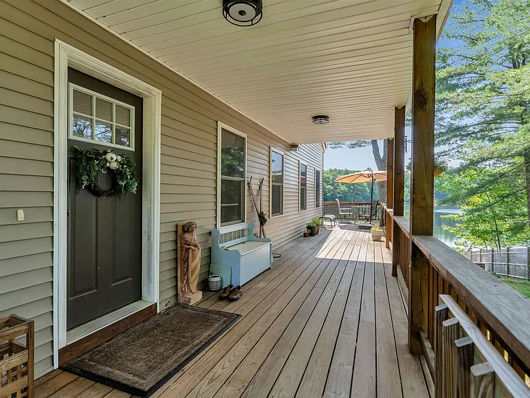77 Barkers Pond Rd — Photo 22