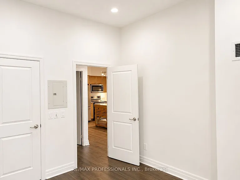 58 Marine Parade Dr #438 — Photo 10