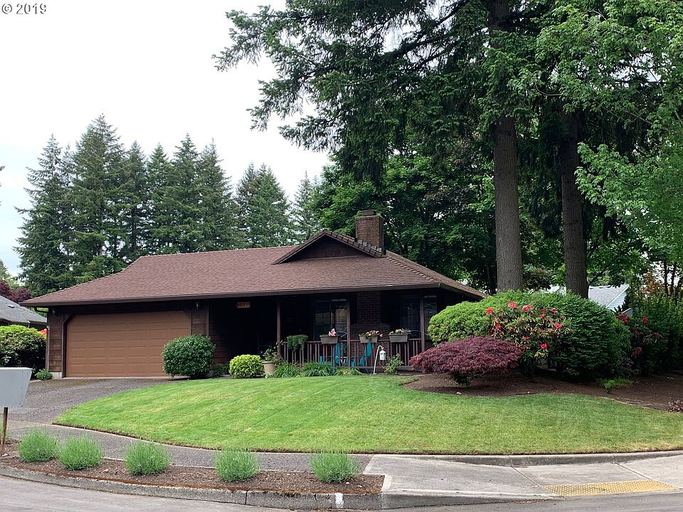 1st image of 410 NE Hearthwood Blvd