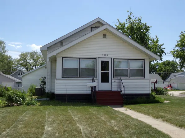 3523 18th St, Columbus, NE 68601