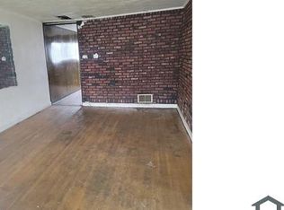 4921 Greencrest Rd, Baltimore, MD 21206