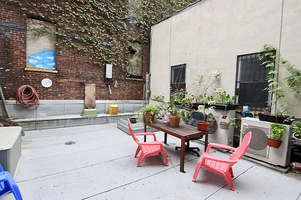 Rented by Lucky Apt Inc | media 2