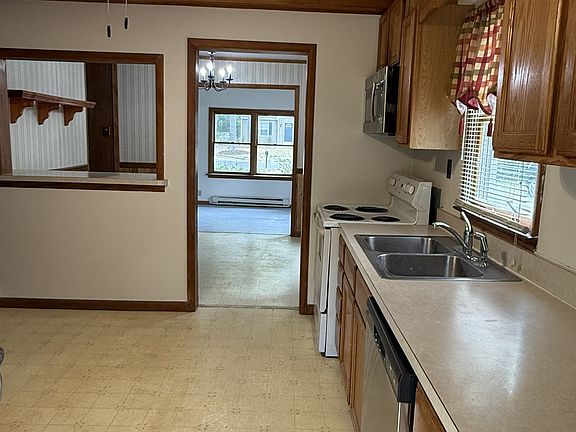 5th image of 506 Clyde Ave