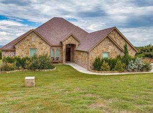 424 Sandridge Dr, Weatherford, TX 76085