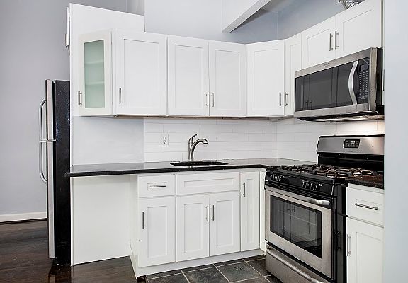 2nd image of 761 St Nicholas Ave APT 2R
