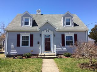 171 1st St, Pawtucket, RI 02861