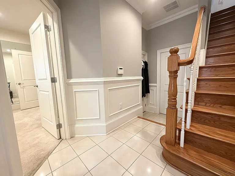 12430 Ansin Circle Dr — Photo 4