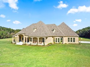 332 Pellerin Rd, Sunset, LA 70584