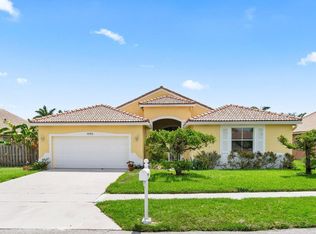 9193 Cove Point Cir, Boynton Beach, FL 33472