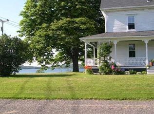 57 Old Ferry Rd, Deer Isle, ME 04627
